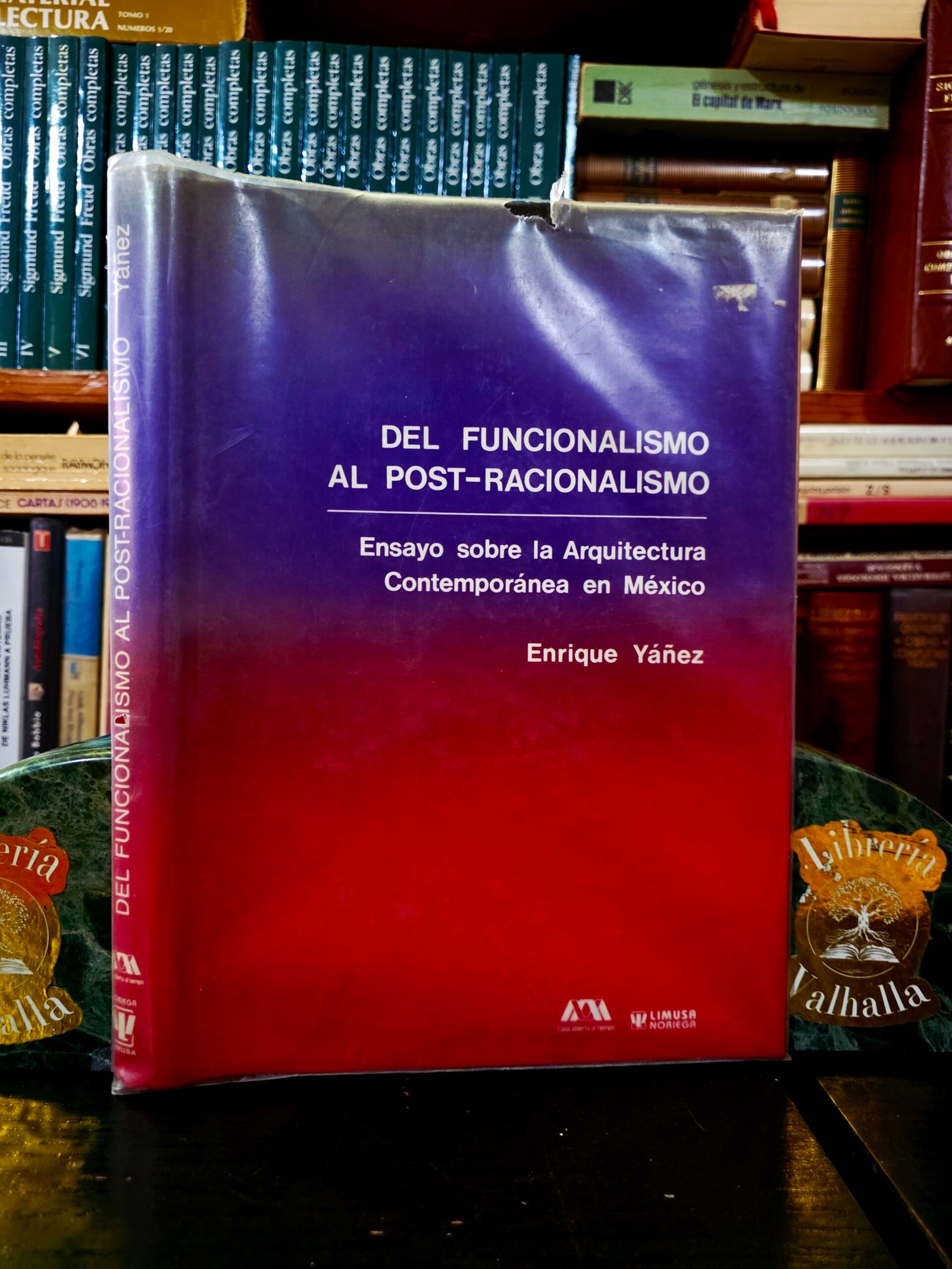 Del Funcionalismo al Post-Racionalismo